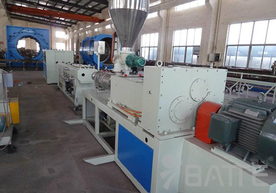 塑料擠出機(jī)